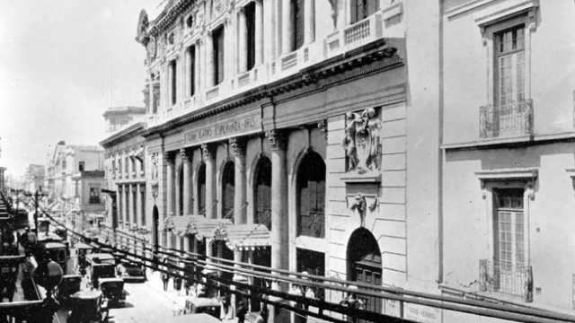 Teatro Esperanza Iris.png